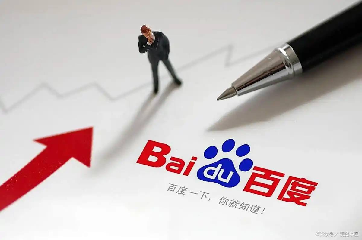 妈妈因病去世女儿狂转眼珠不让泪流